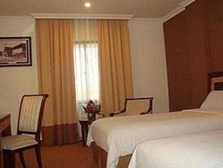 Semarak International Hotel Medan Buitenkant foto